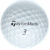 Detta är en vit golfboll, Taylormade RBZ Soft