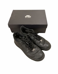 Nike ”air force 1” skor