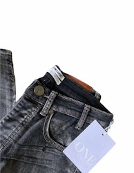 Oneteasoon jeans