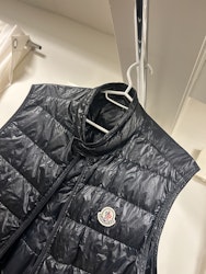 Moncler Gui Down Väst 3 - M