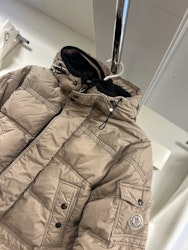 Moncler Cappotti Giubbotto Jacka storlek 140