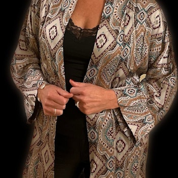 Kimono kort modell - Zenya