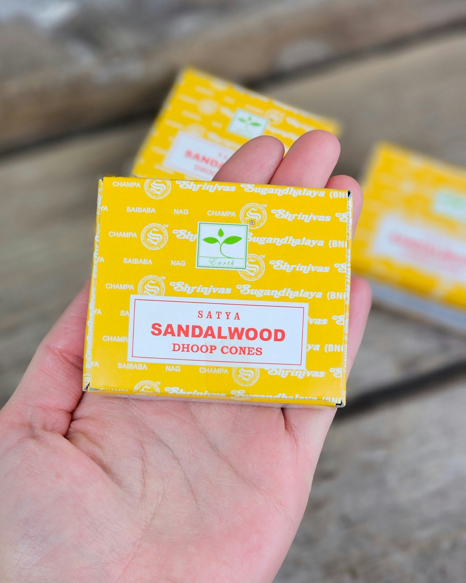 Satya - Sandalwood, rökelsekoner