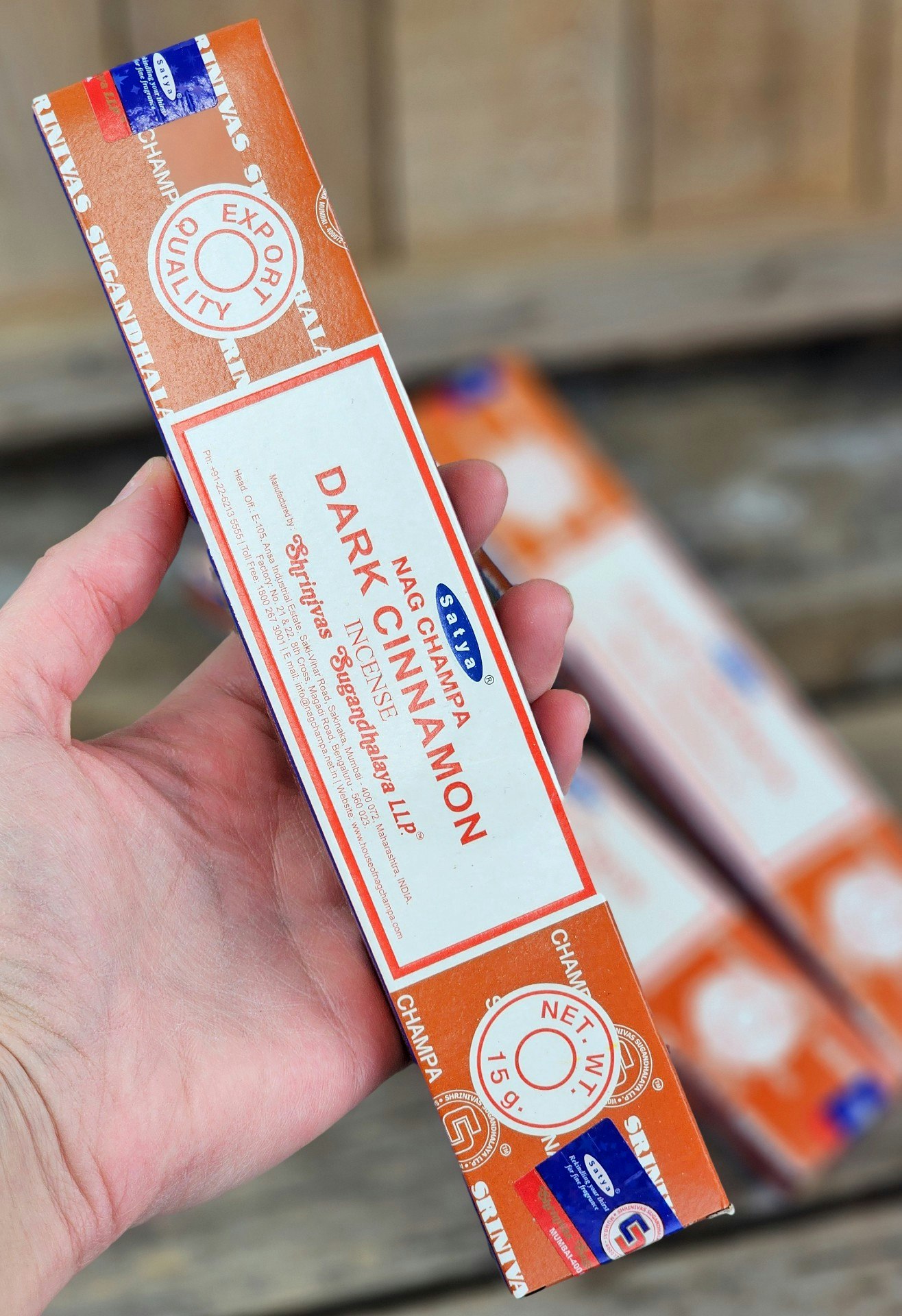 Satya - Nag Champa Dark Cinnamon, rökelsepinnar