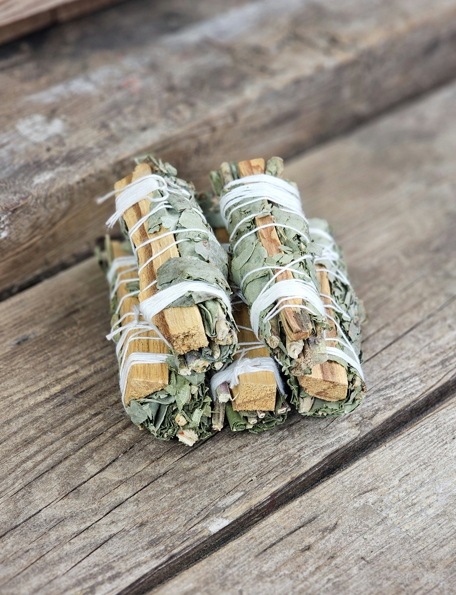 Palo Santo (Heligt trä) i kombination med Eukalyptus