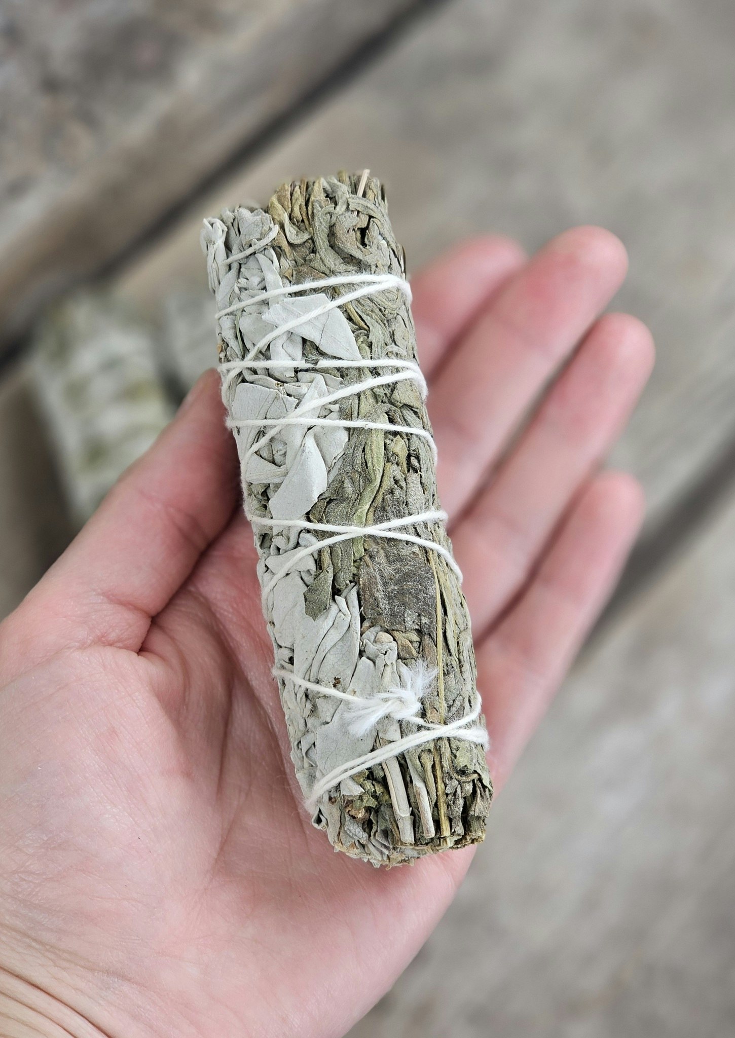 Vit Salvia i kombination med Mugwort