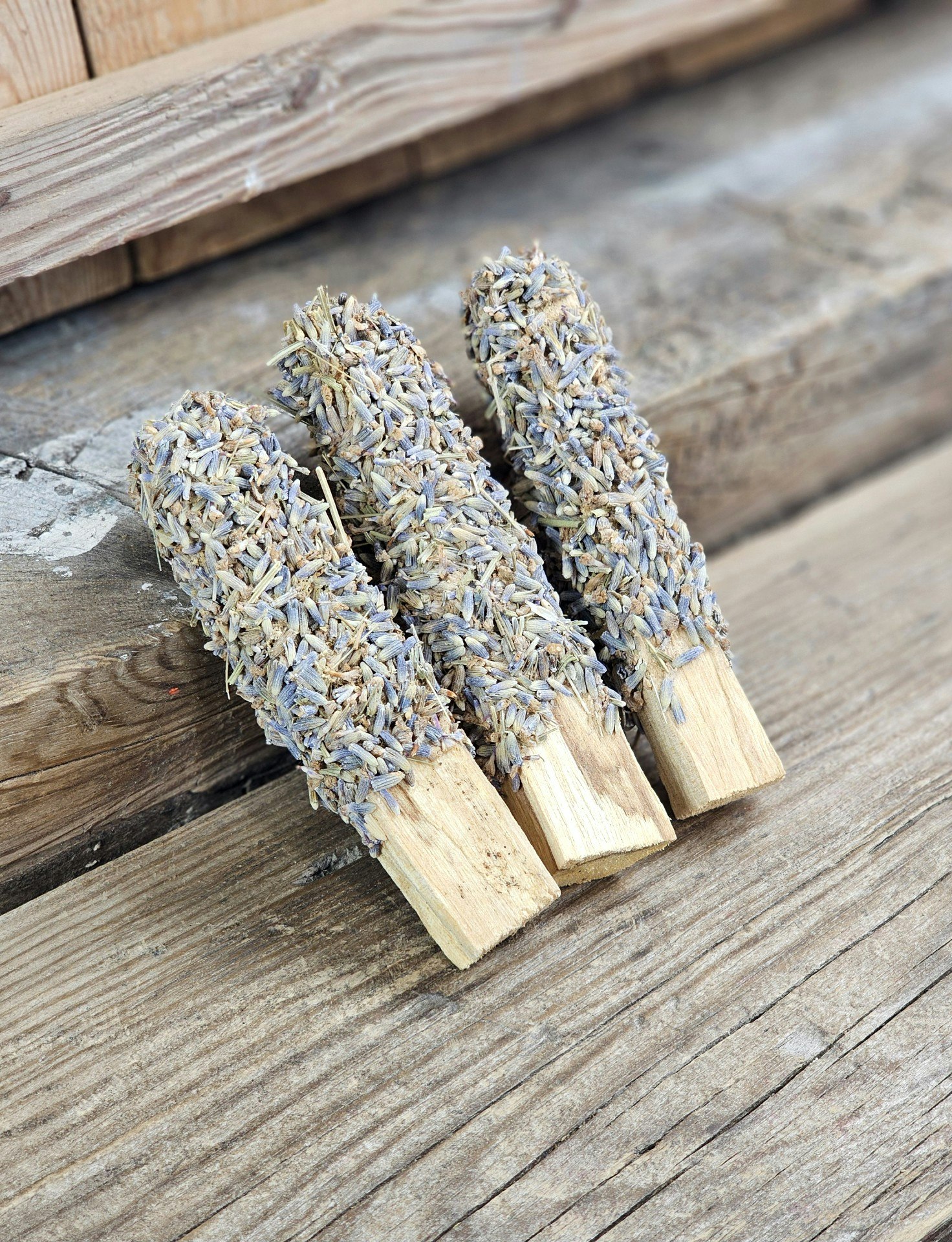 Palo Santo (Heligt trä), smudge med Lavendel