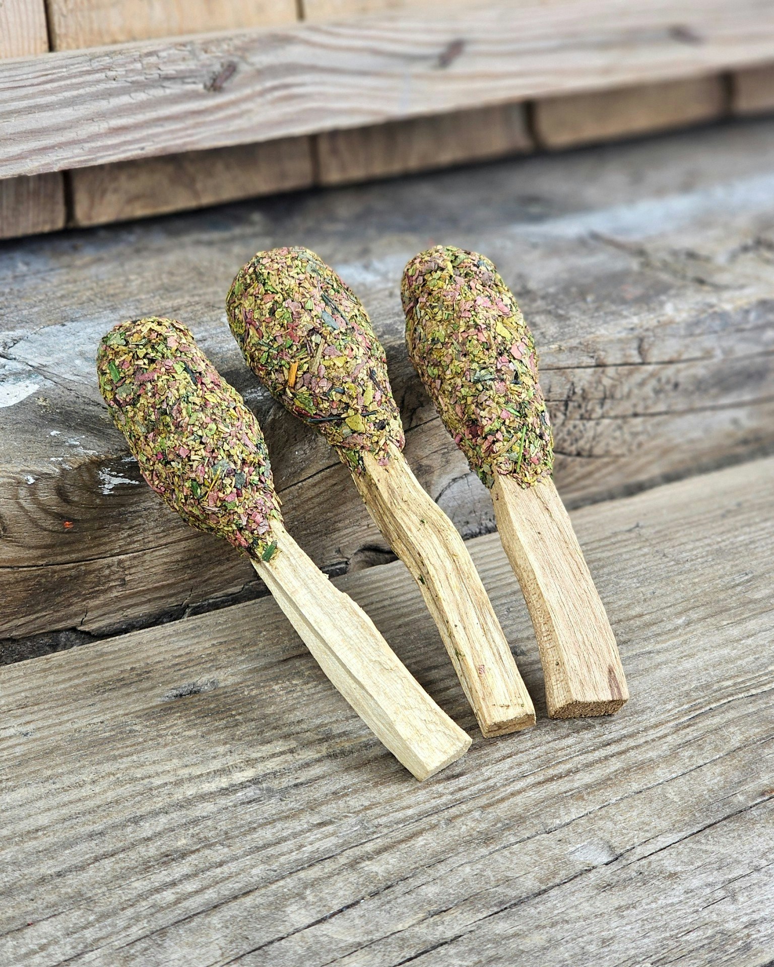 Palo Santo (Heligt trä), smudge med 7 Chakra