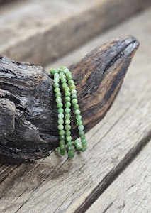 Krysopras, armband 4mm facetterade pärlor
