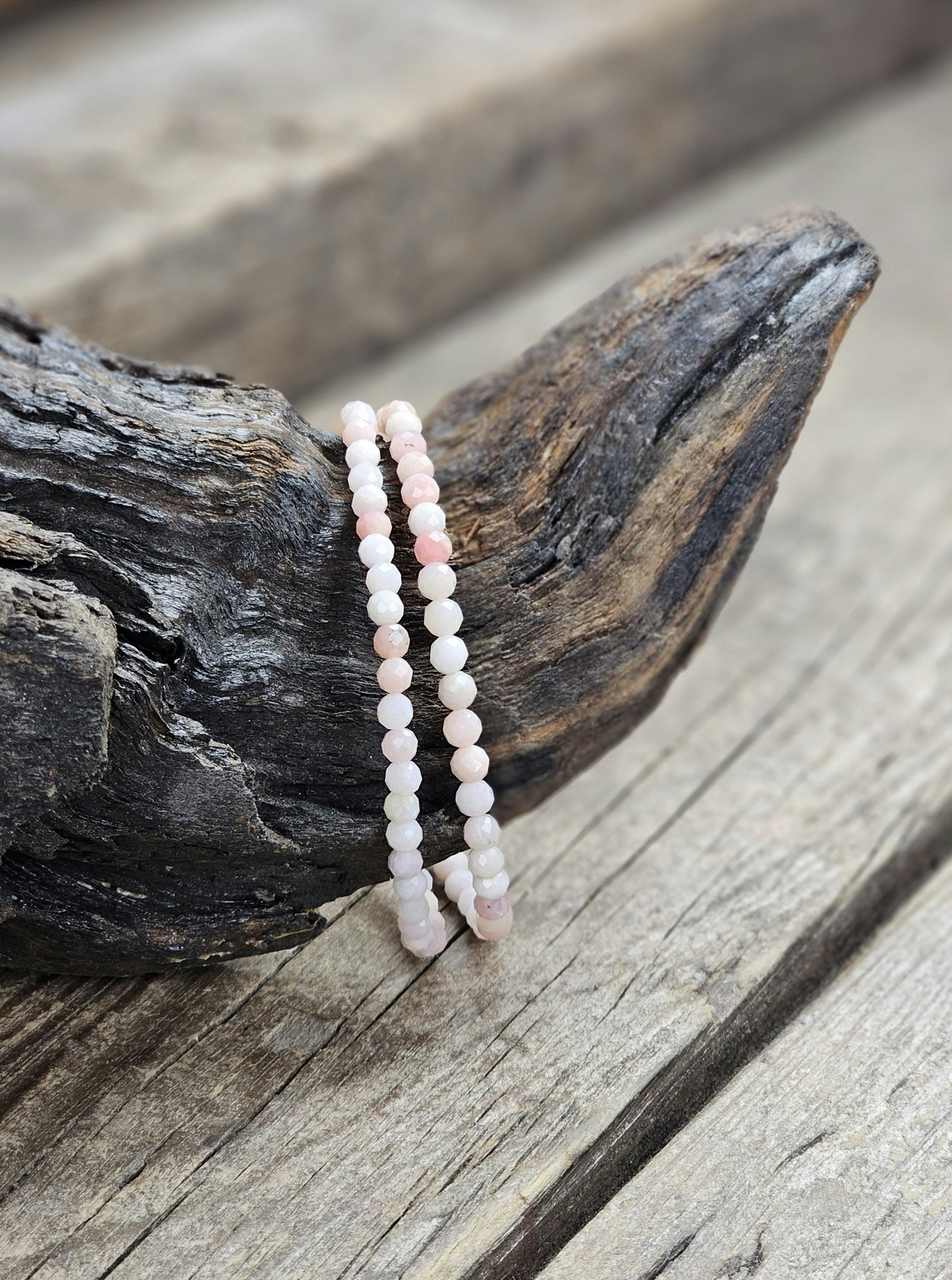 Rosa Opal, armband 4mm facetterade pärlor