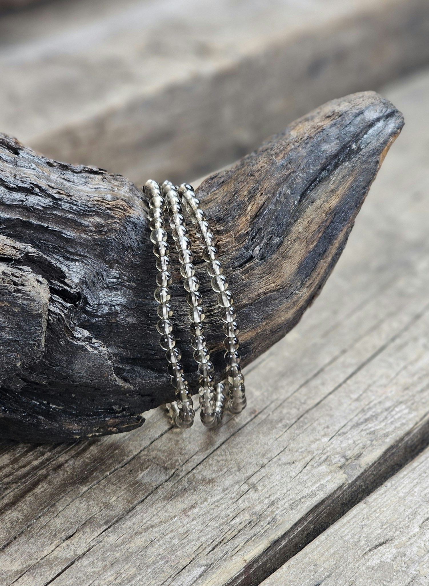 Rökkvarts, armband 4mm runda pärlor