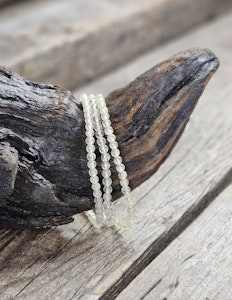 Guldrutilkvarts, armband 4mm runda pärlor