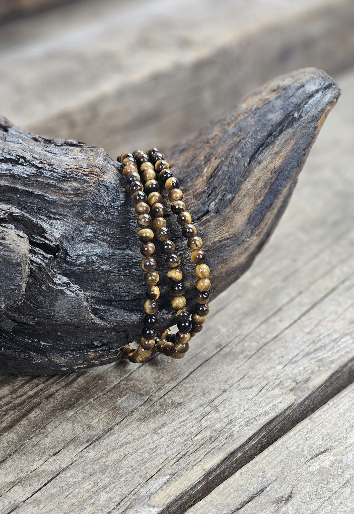 Tigeröga, armband 4mm runda pärlor