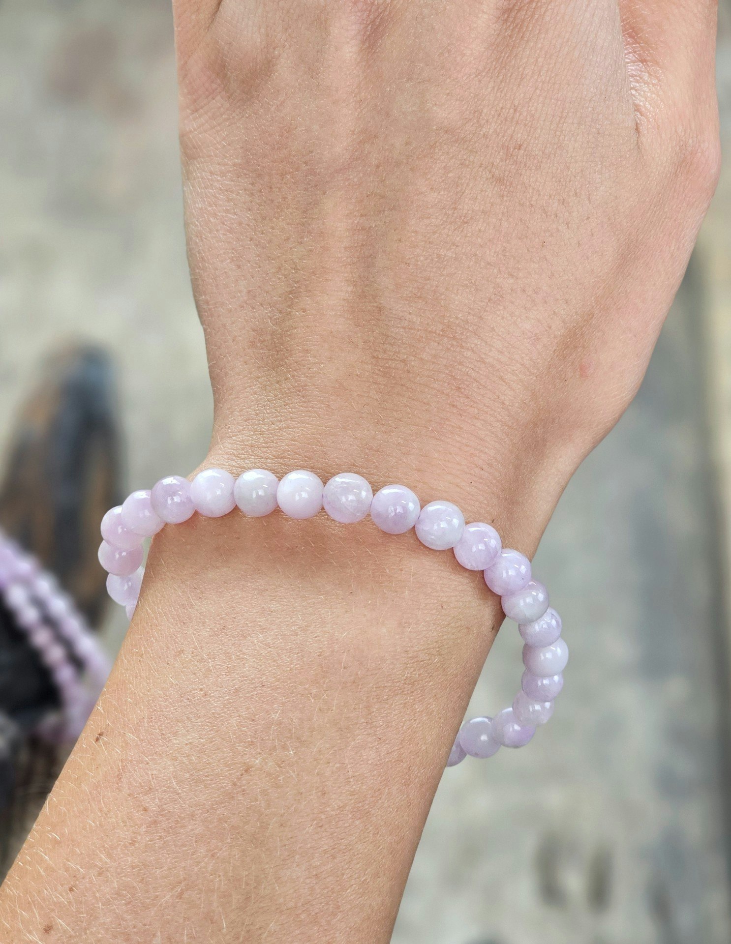 Kunzit, armband 6mm runda pärlor