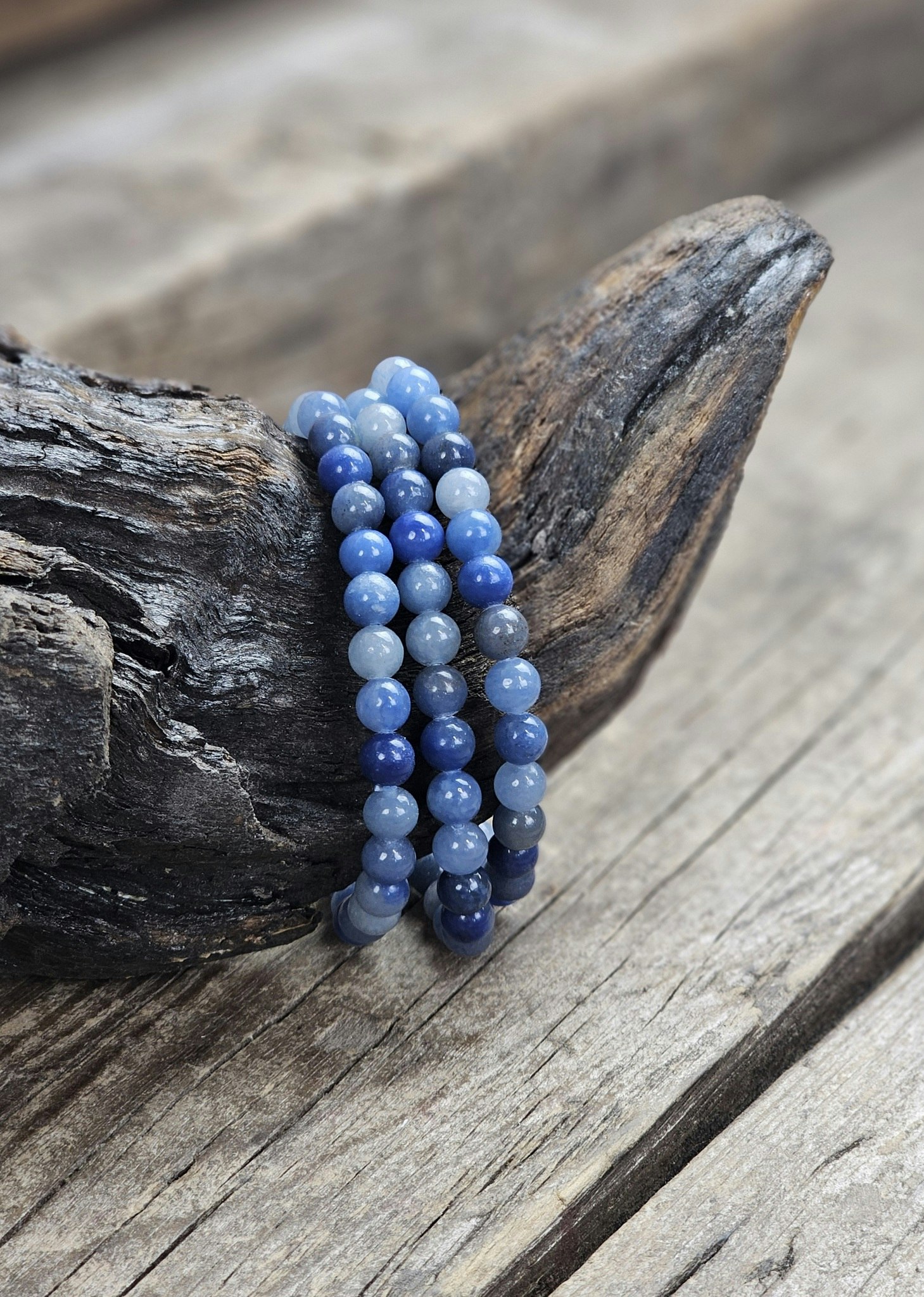 Blå Kvarts, armband 6mm runda pärlor