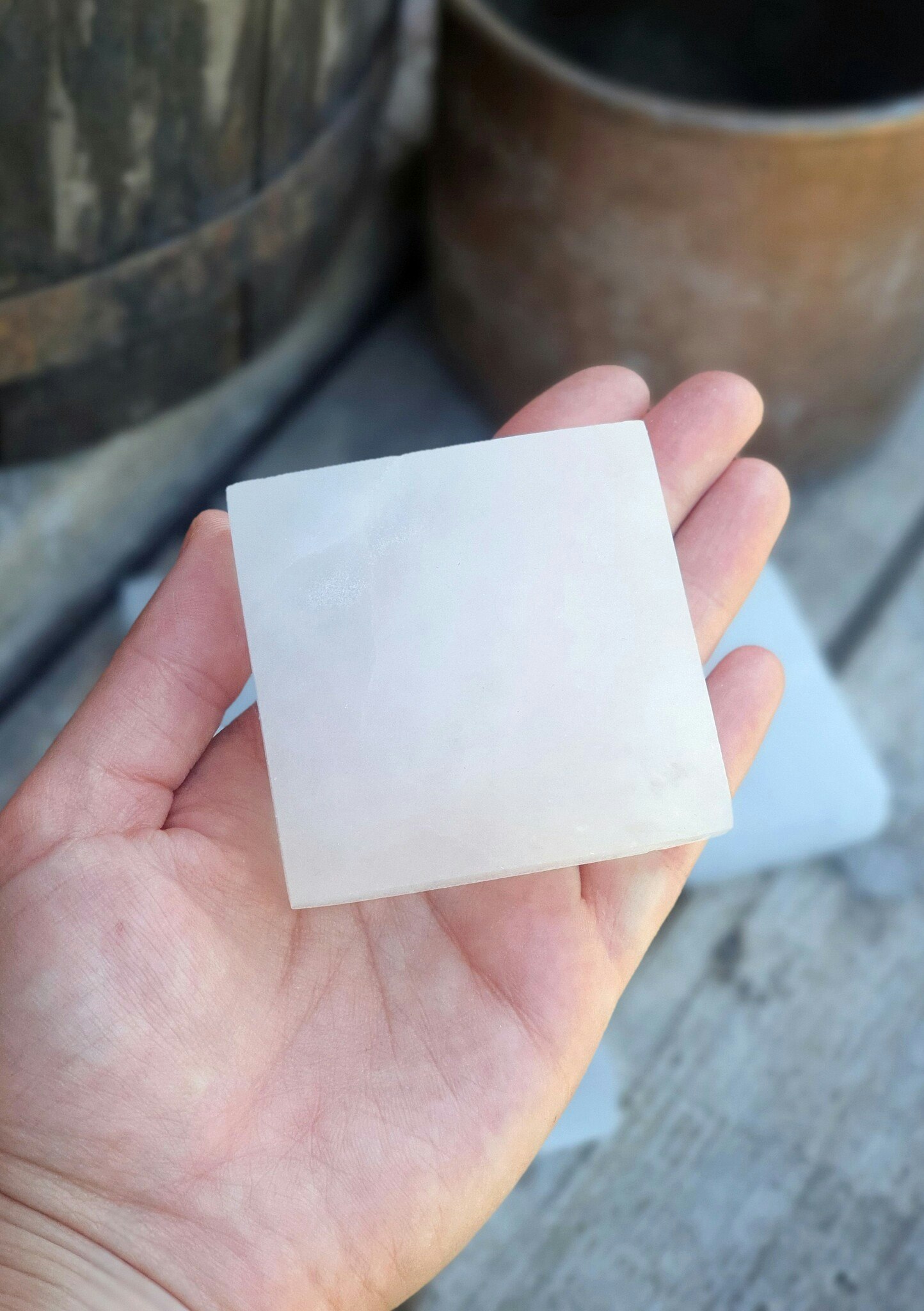 Vit Selenit, fyrkantig platta (laddningsplatta) 7 cm