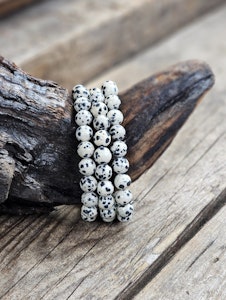 Dalmatinerjaspis, armband 8mm runda pärlor