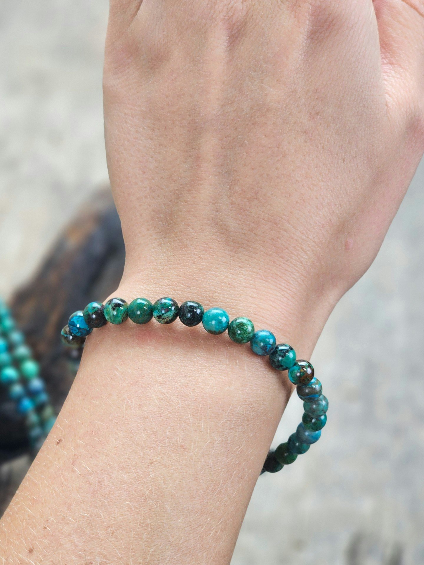 Malakolla, armband 6mm runda pärlor