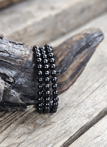 Svart Turmalin, armband 6mm runda pärlor