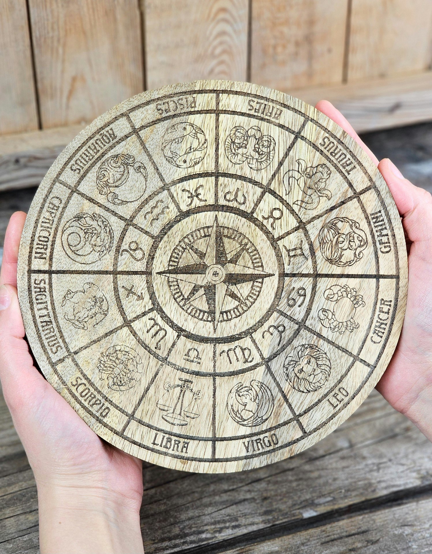 Pendelbräda med Zodiak Stjärntecken