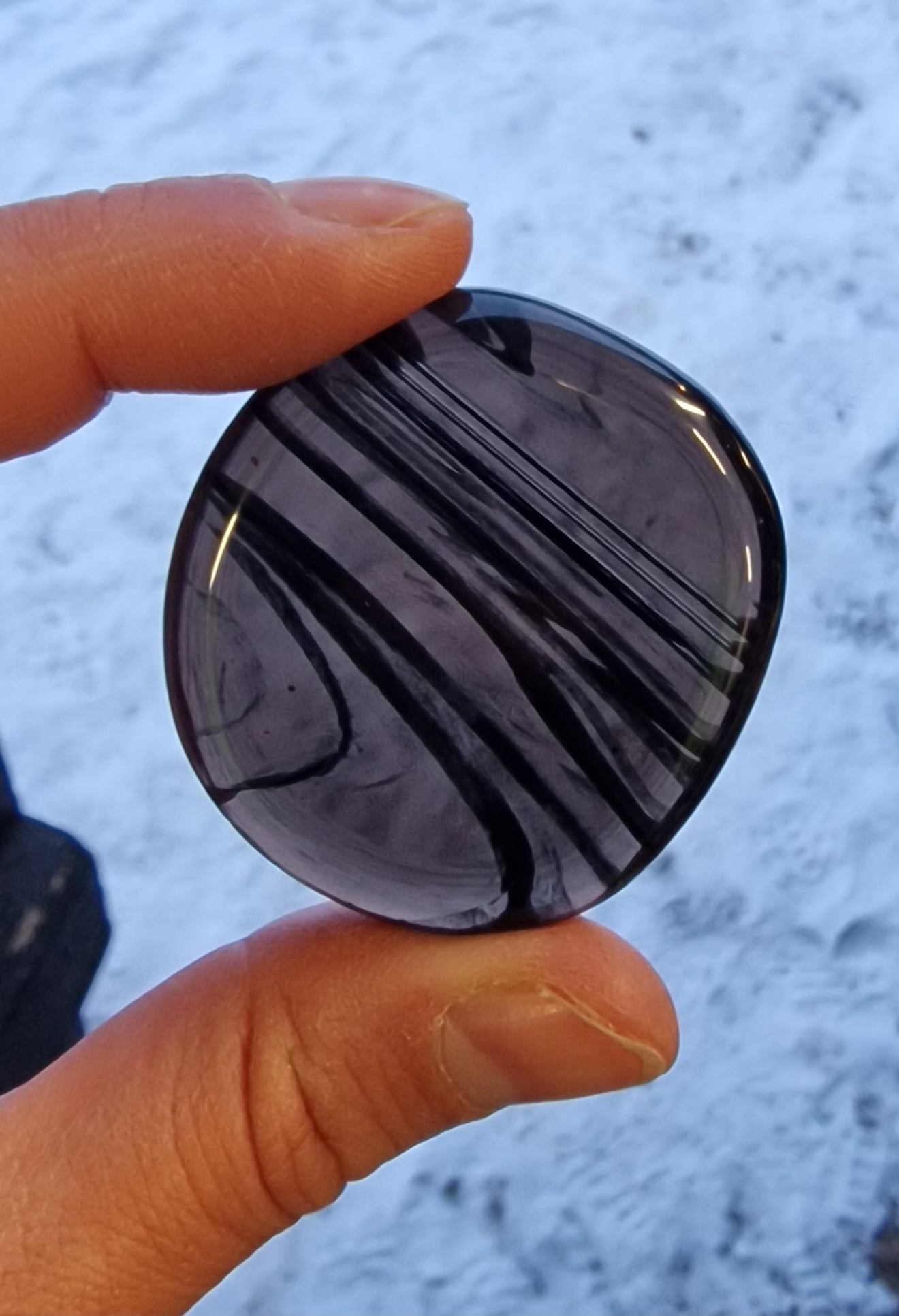 Polerad Svart Obsidian platta touchstone (per 250 gram)