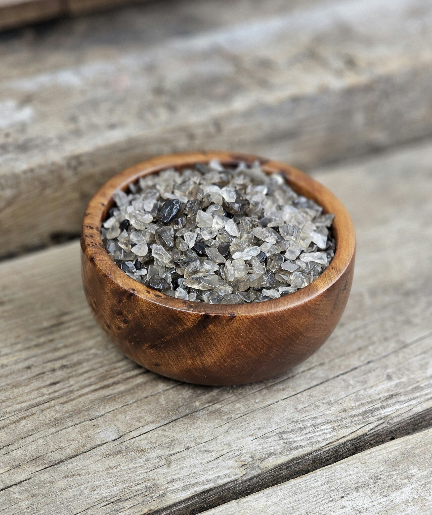 Rökkvarts, kristallchips (per 250 gram)
