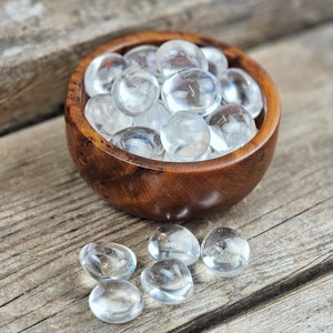 Bergkristall, extra klar trumlad (per 250 gram)