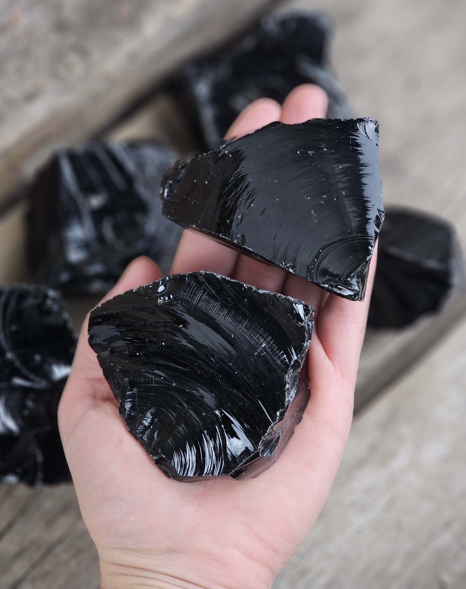 Svart Obsidian, extra stor rå (per 500 gram)