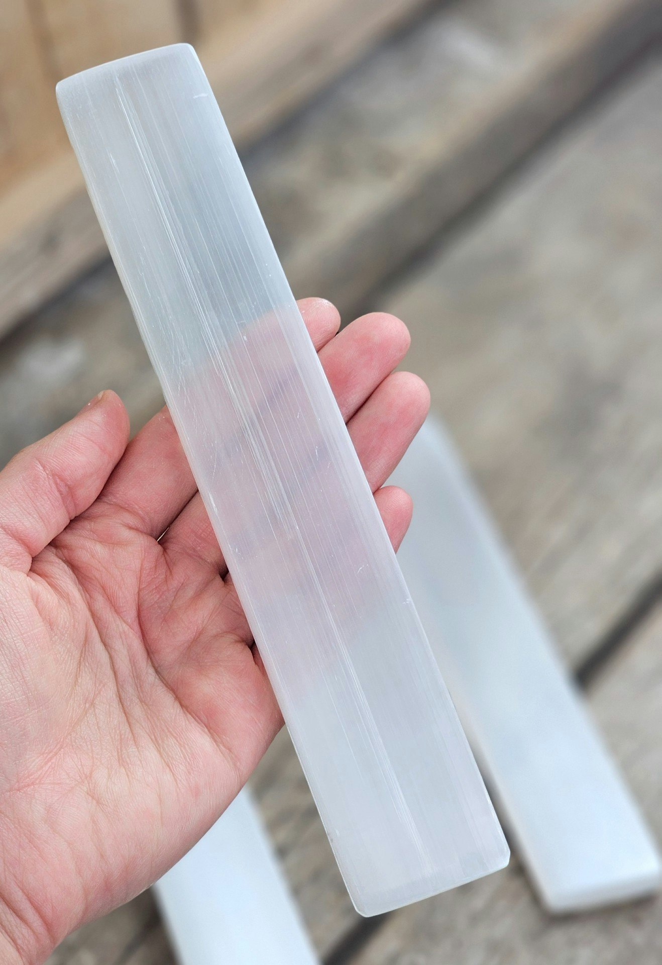 Vit Selenit, stor polerad laddningsplatta 20 cm