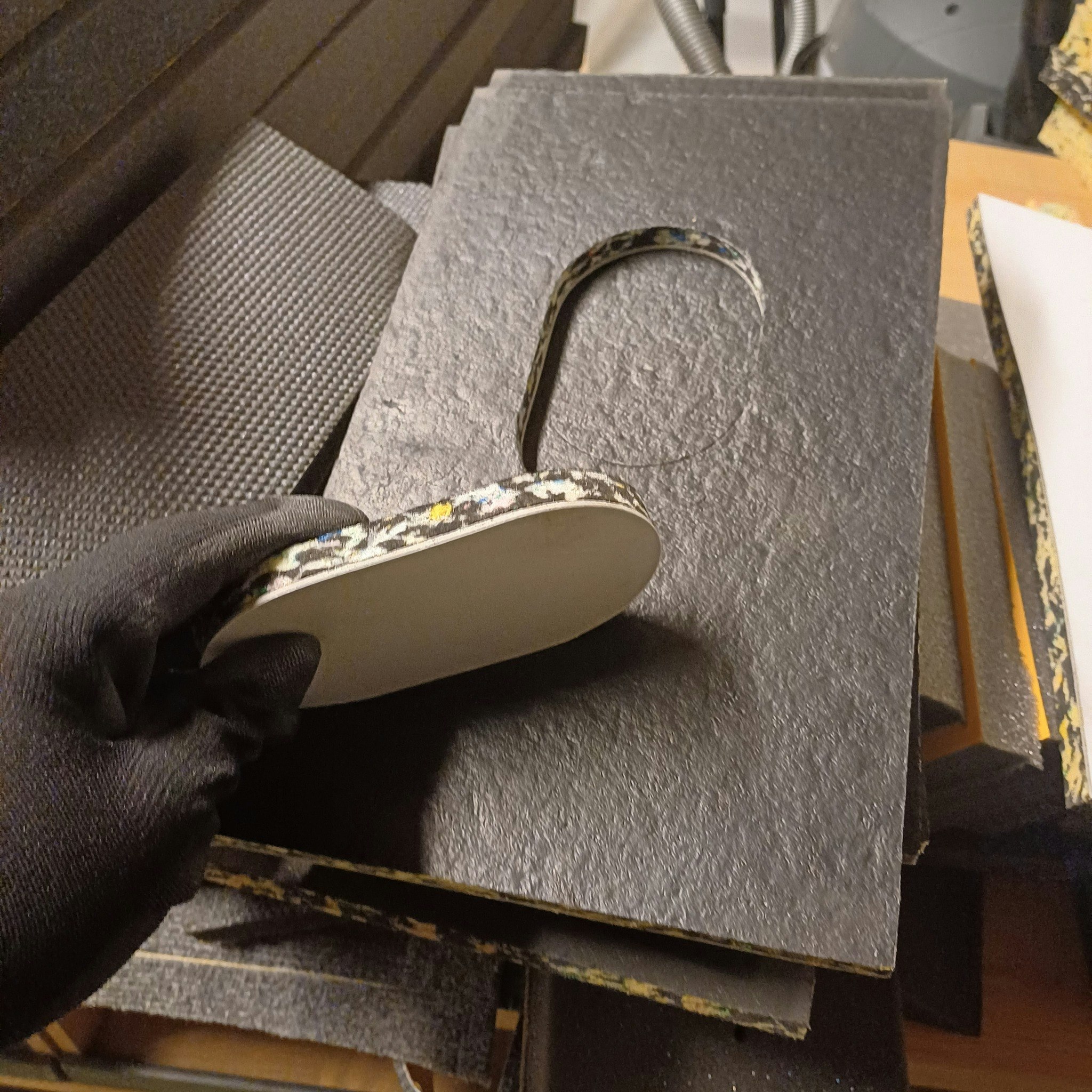 Ljudisolerings-Mystery Box – Proffsspill för kreativa projekt!
