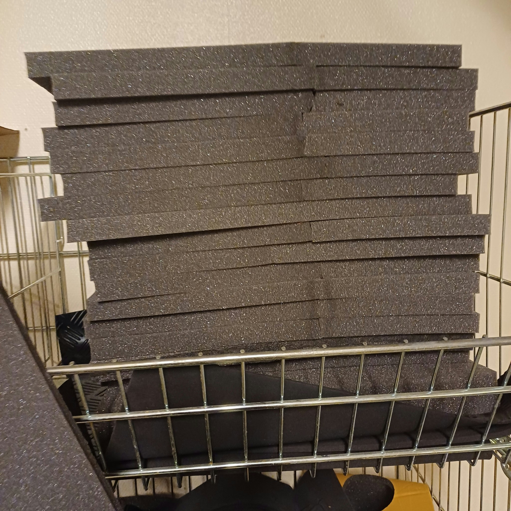 Ljudisolerings-Mystery Box – Proffsspill för kreativa projekt!