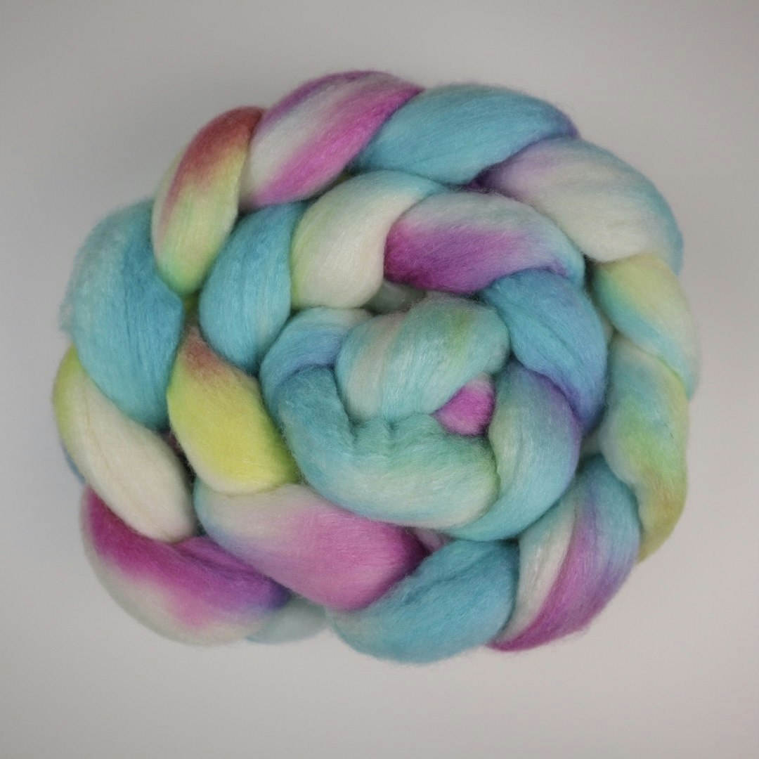 Handfärgad ulltops Merino Silke "Ice Ice Baby" ca 100g