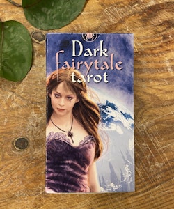 Dark Fairytale Tarot (Tarot)