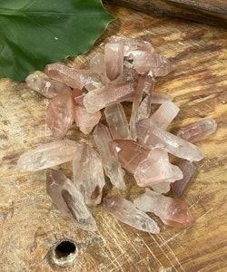 Rosa Lemurian bergkristall (spets)