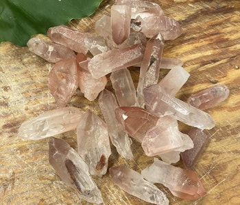 Rosa Lemurian bergkristall (spets)