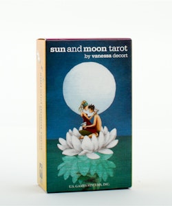 Sun and Moon Tarot (Tarot)