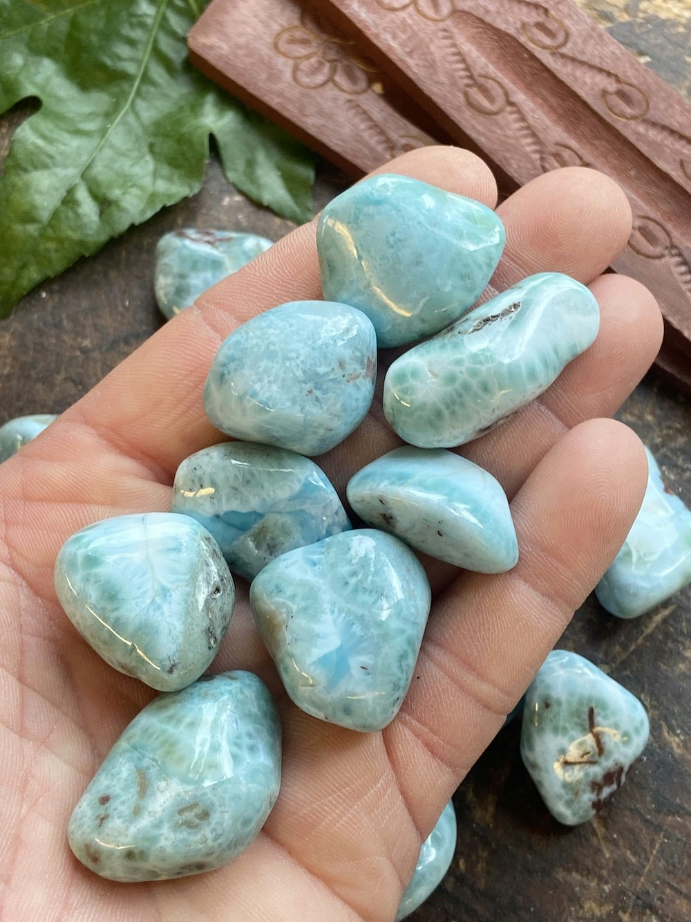 Larimar, trumlad