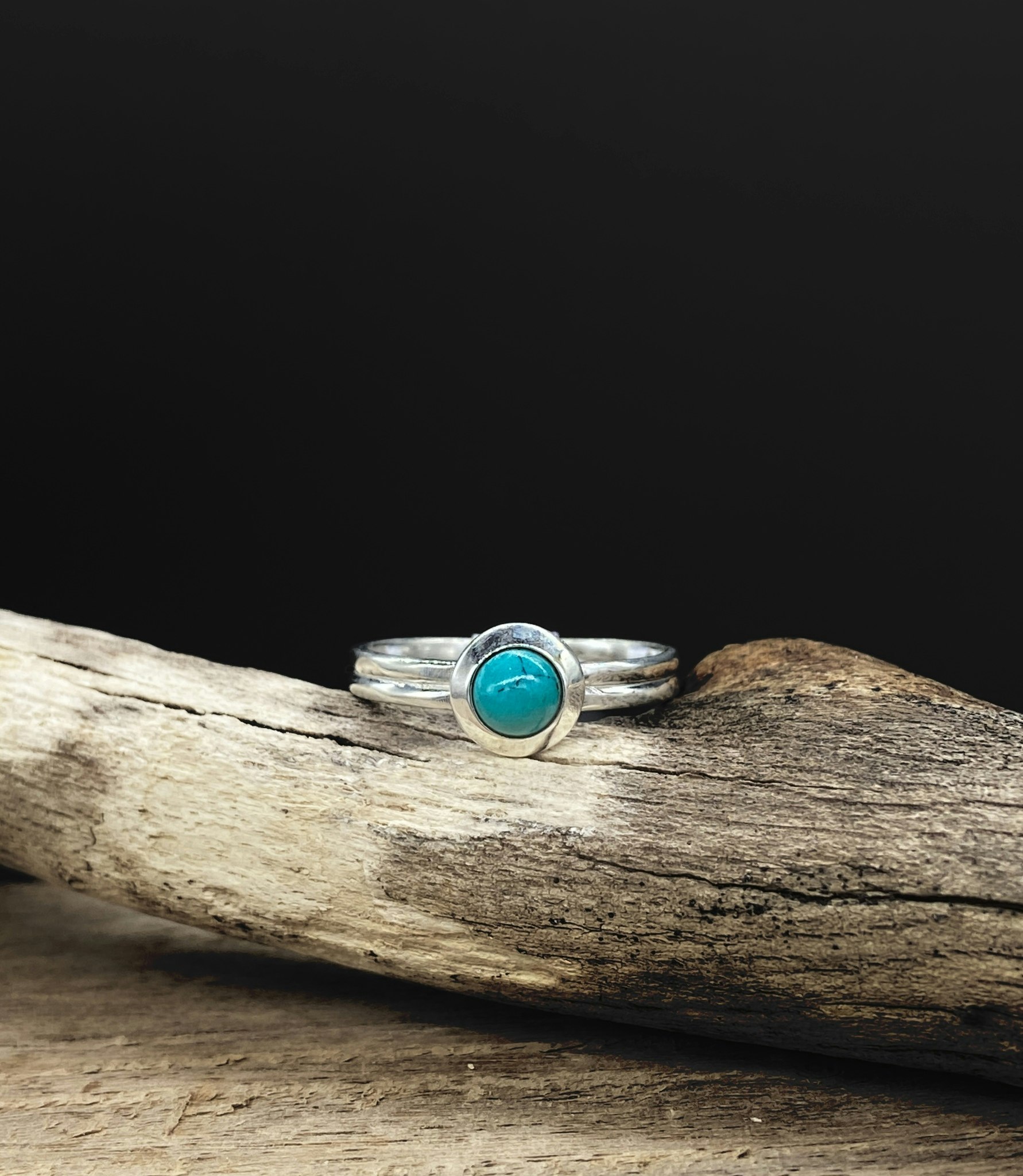 Ring Howlit Turkos