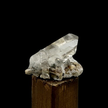 Spets Bergkristall med inklusion (Garden Quartz)