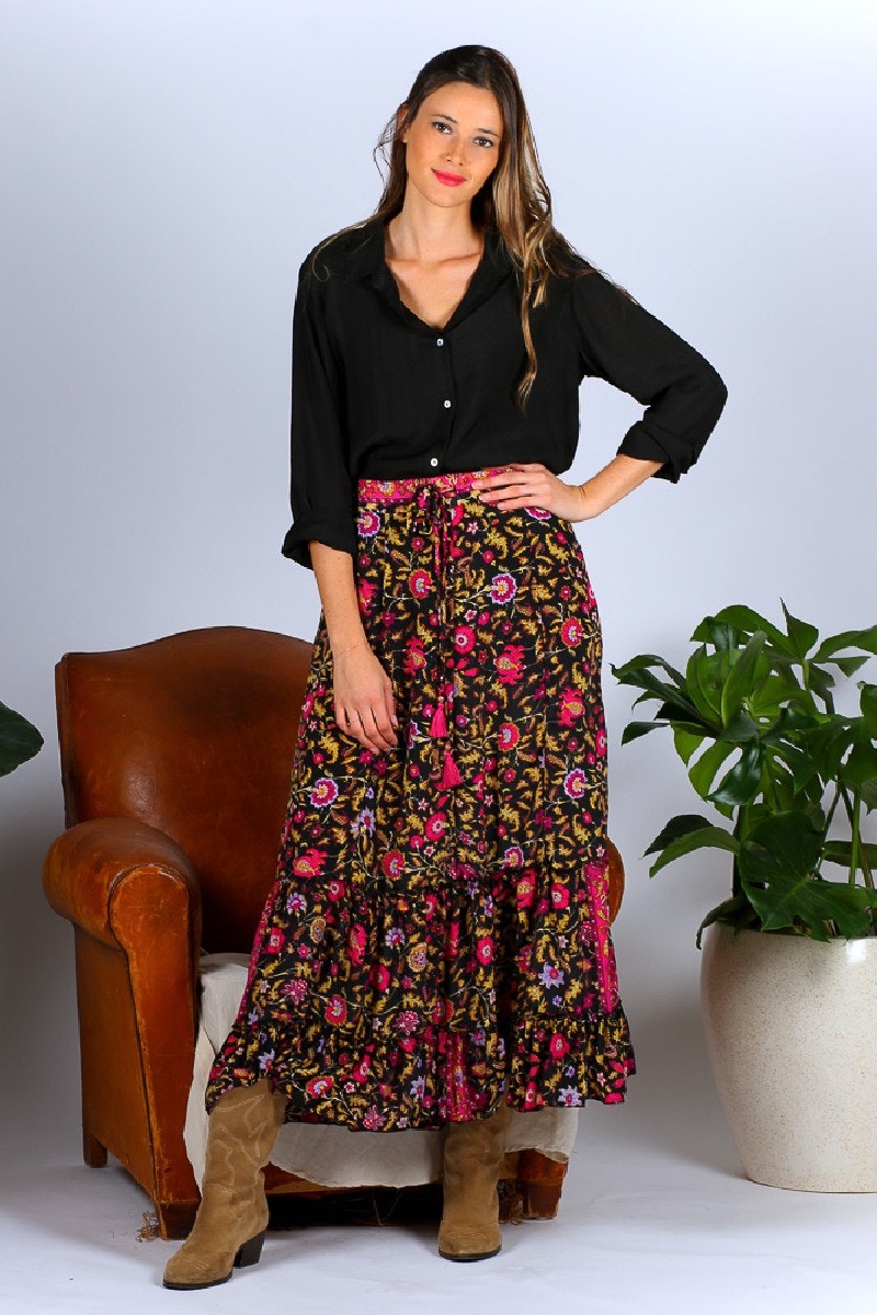 Kjol (Svart/rosa, Lara Ethnics)