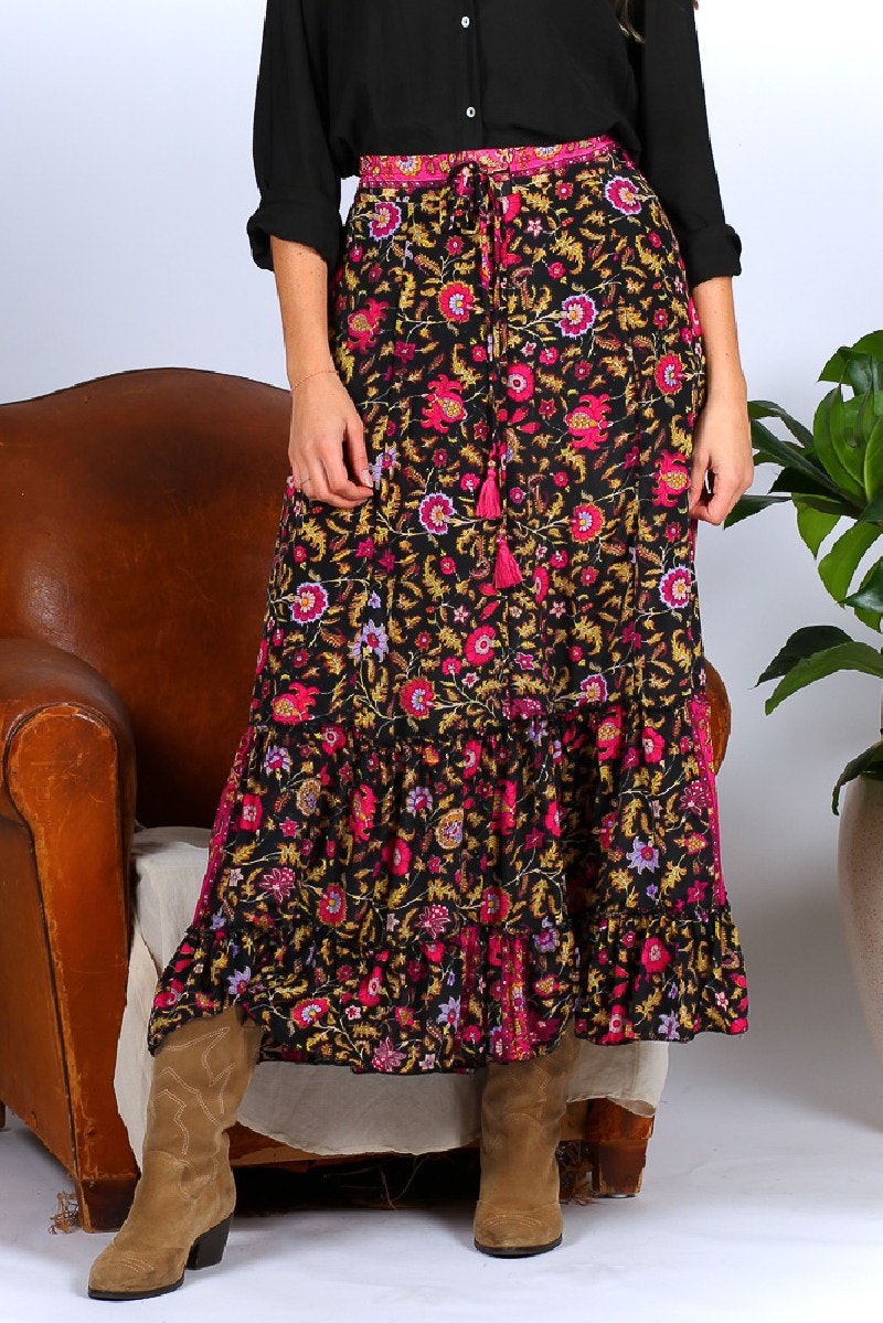 Kjol (Svart/rosa, Lara Ethnics)