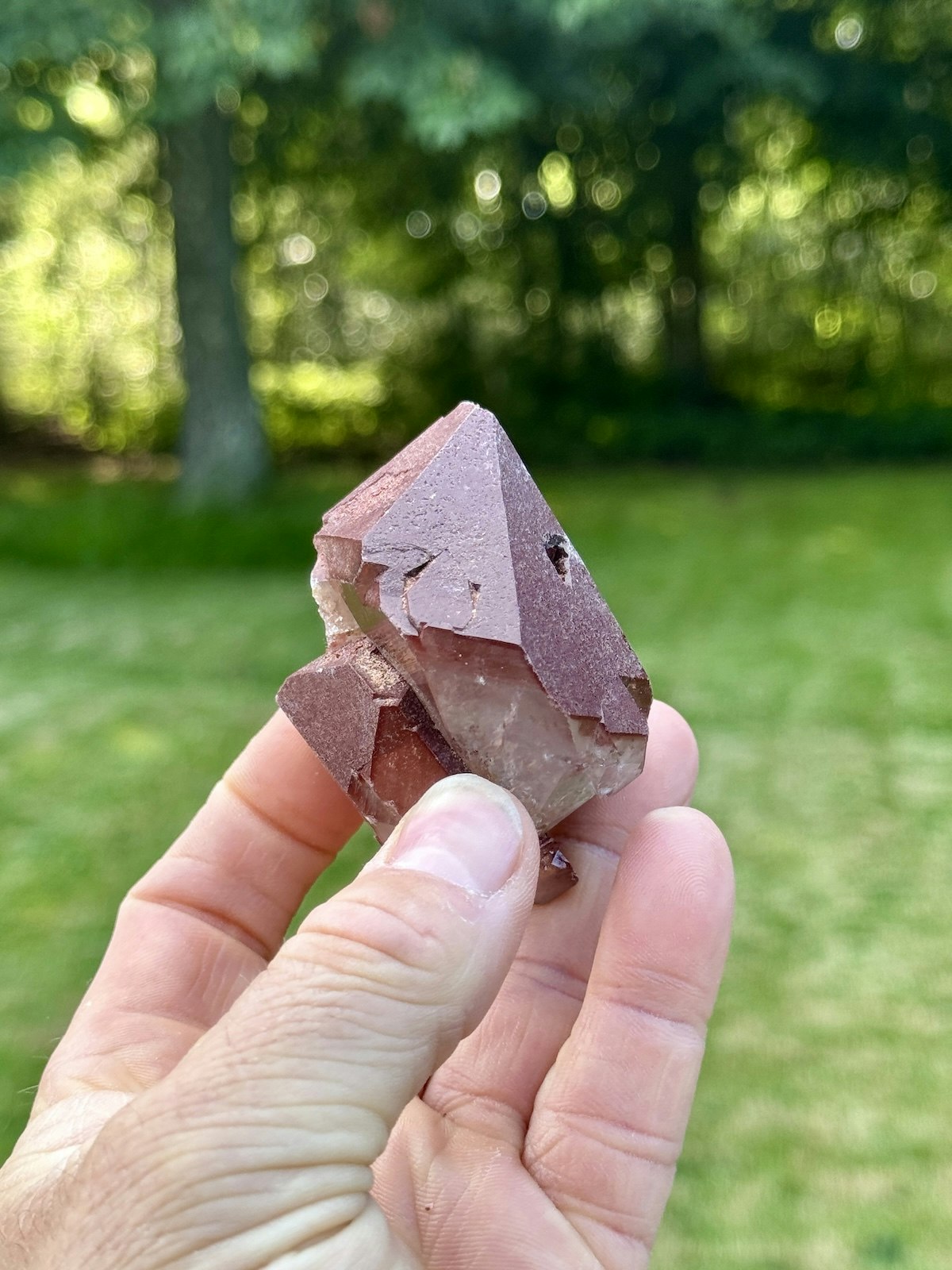 Spets Hematoid Bergkristall (röd golden healer)