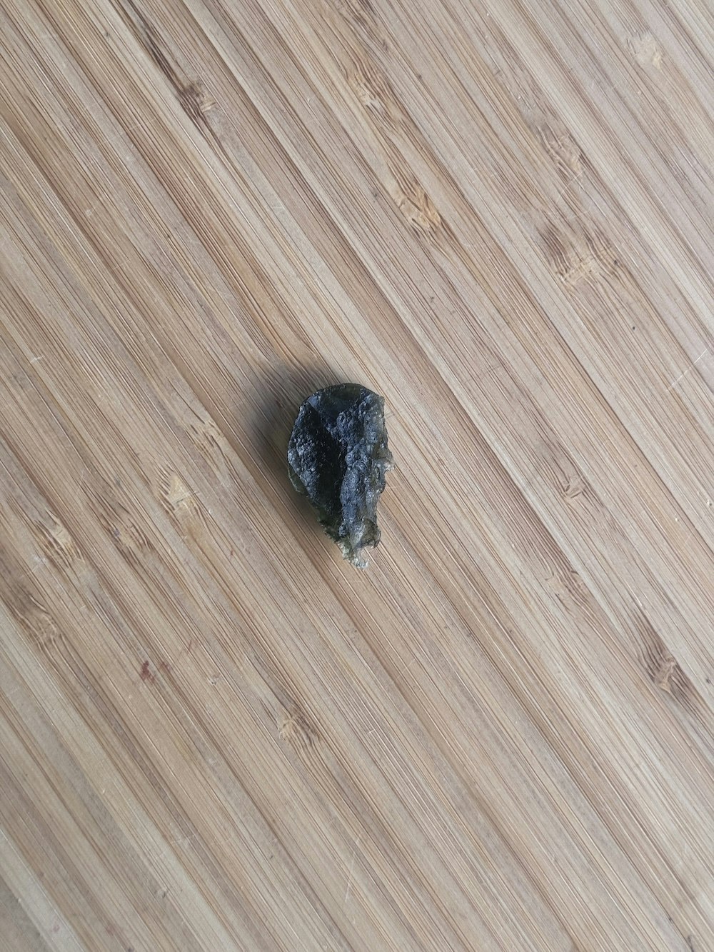 Moldavit Rå