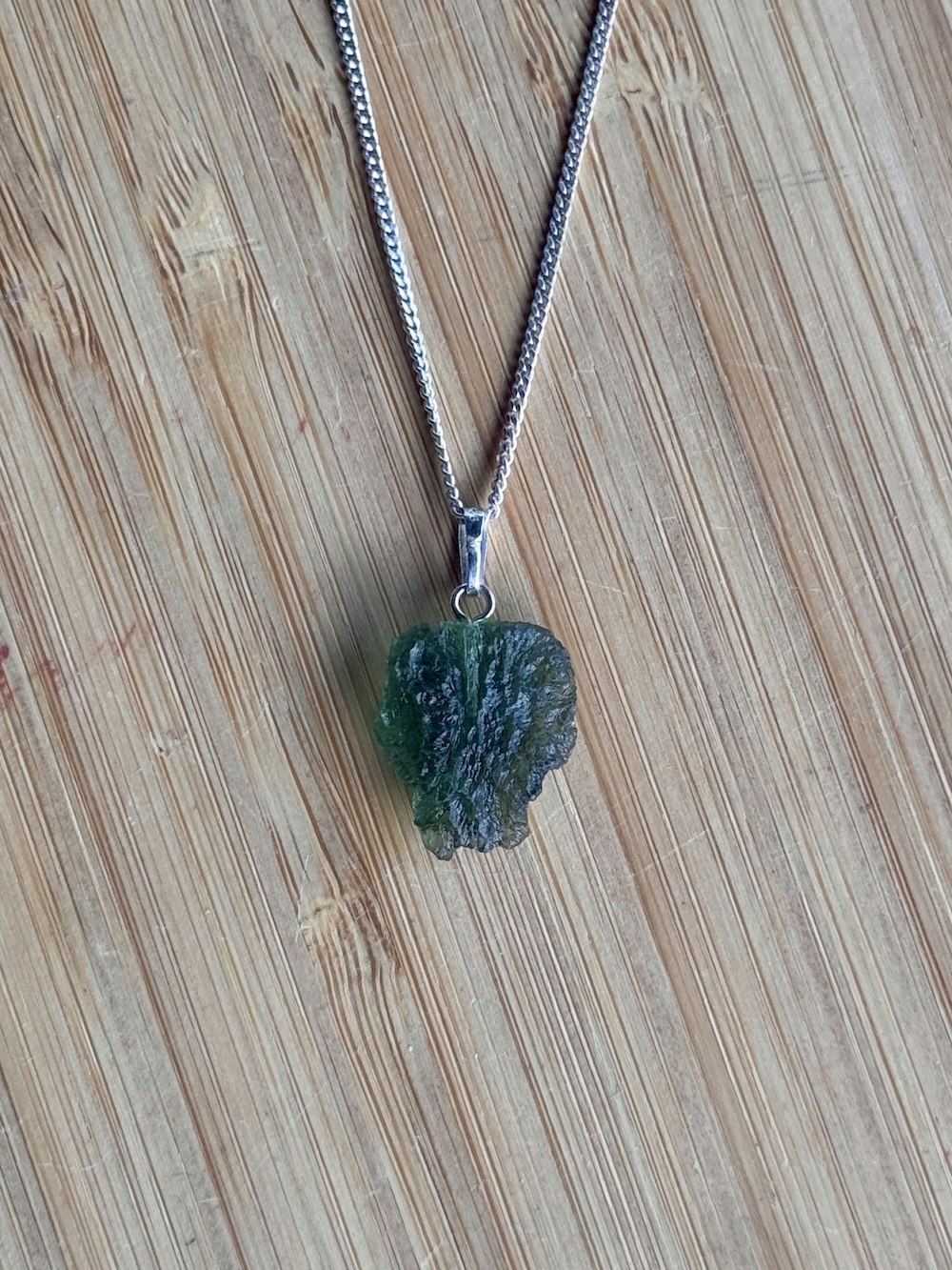 Kristallhänge Moldavit (Silver)