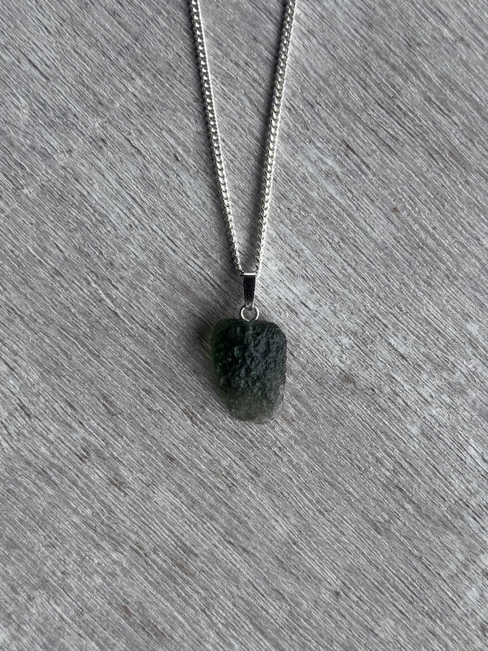 Kristallhänge Moldavit (Silver)