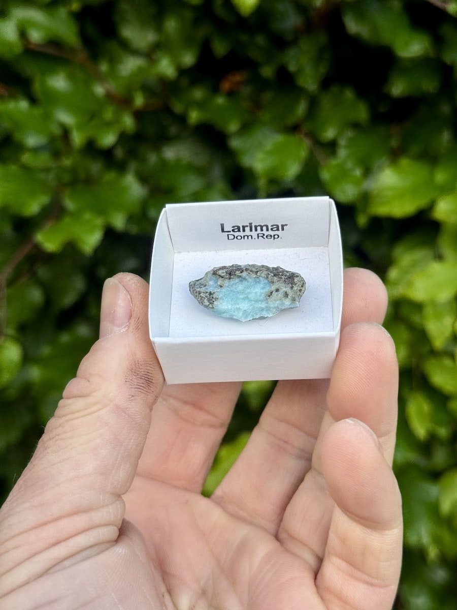 Larimar, rå AAA-kvalitet