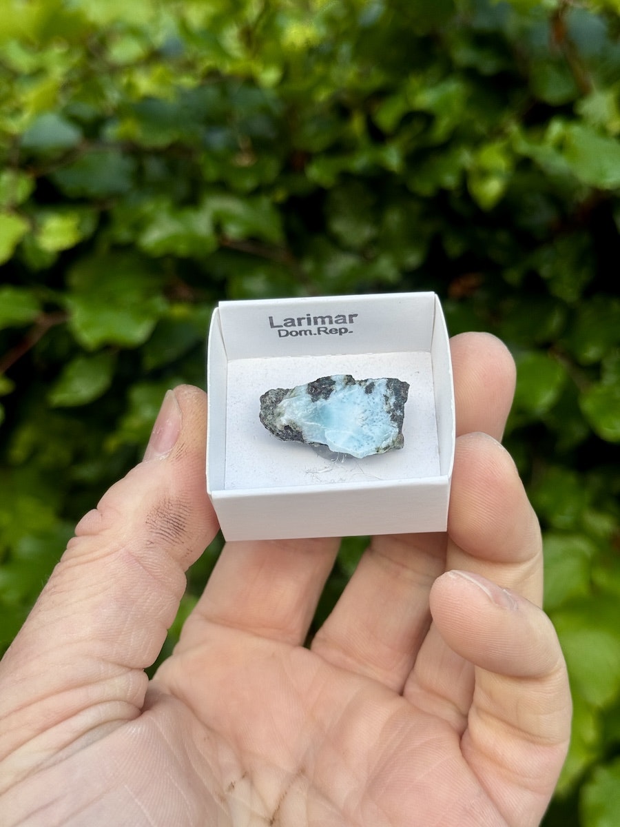 Larimar, rå AAA-kvalitet