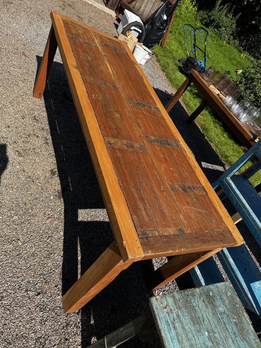 Matsalsbord Massivt & Rustikt *NYPRIS 12500 kr*