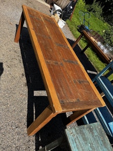 Matsalsbord Massivt & Rustikt *NYPRIS 12500 kr*