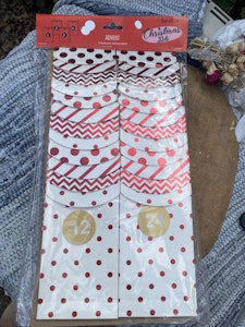 Adventskalender DIY (Röd/vit)